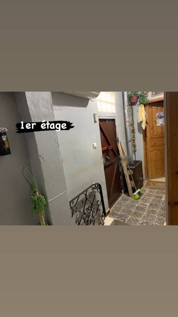 Vente local f8 el harrach 5