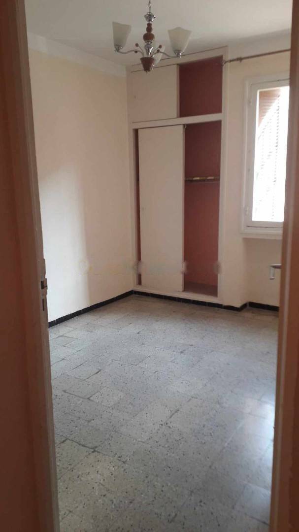 Location Appartement F4 Bordj El Kiffan