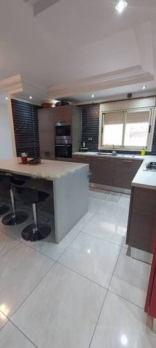 Location Appartement F4 Hydra