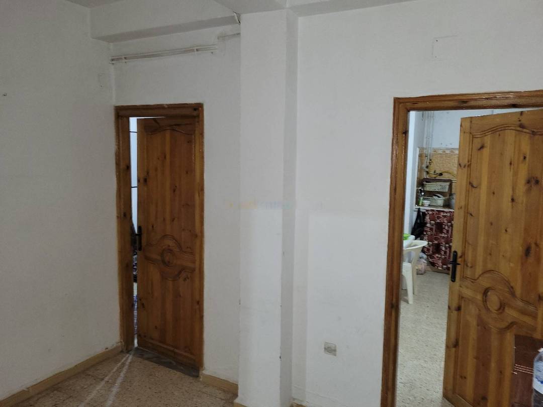 Location Appartement F2 Bab Ezzouar