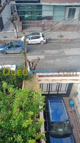Location Appartement F4 Hydra