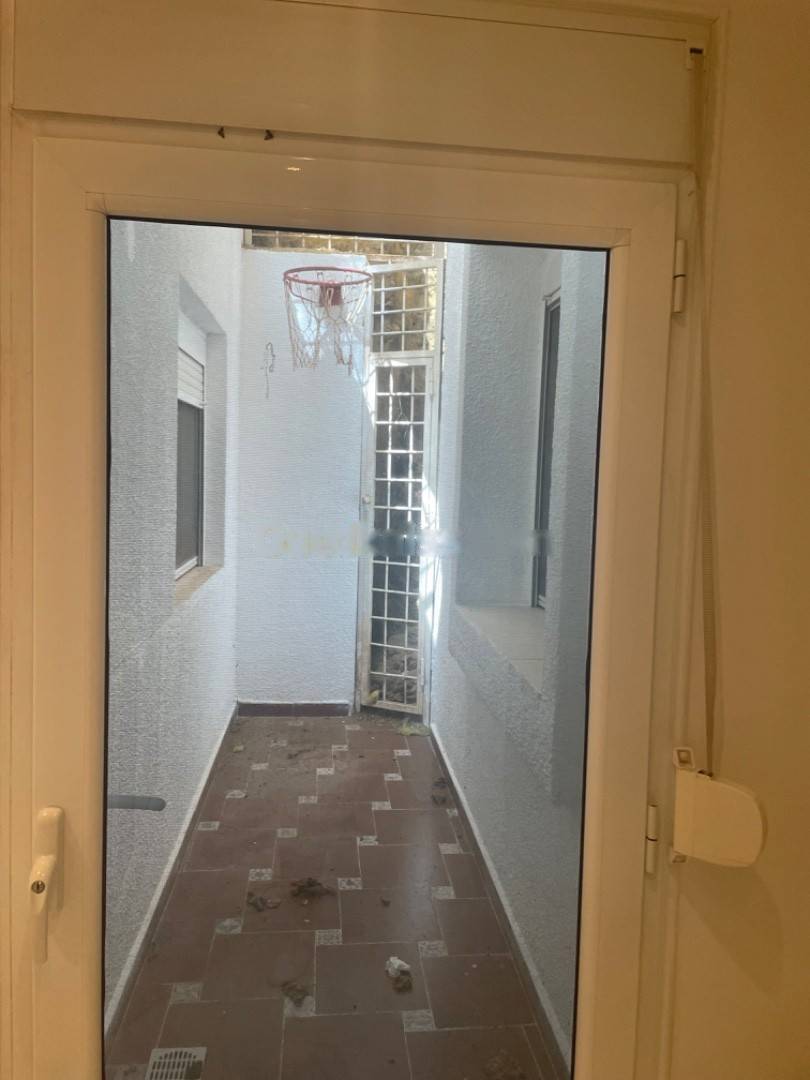 Location Appartement F4 Hydra