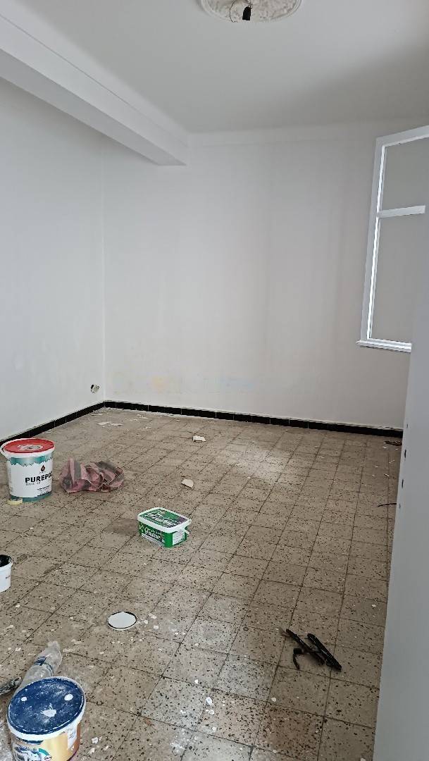 Location Appartement F4 Bir Mourad Rais