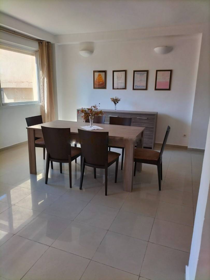 Location Appartement F04 El Achour