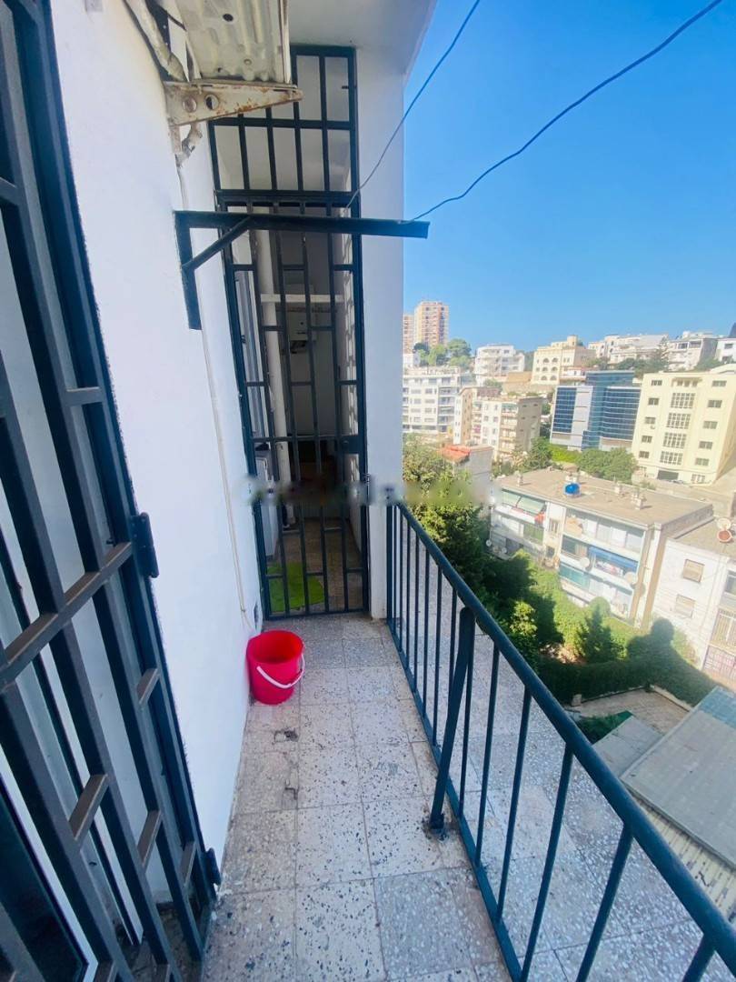 Location Appartement F3 Hydra