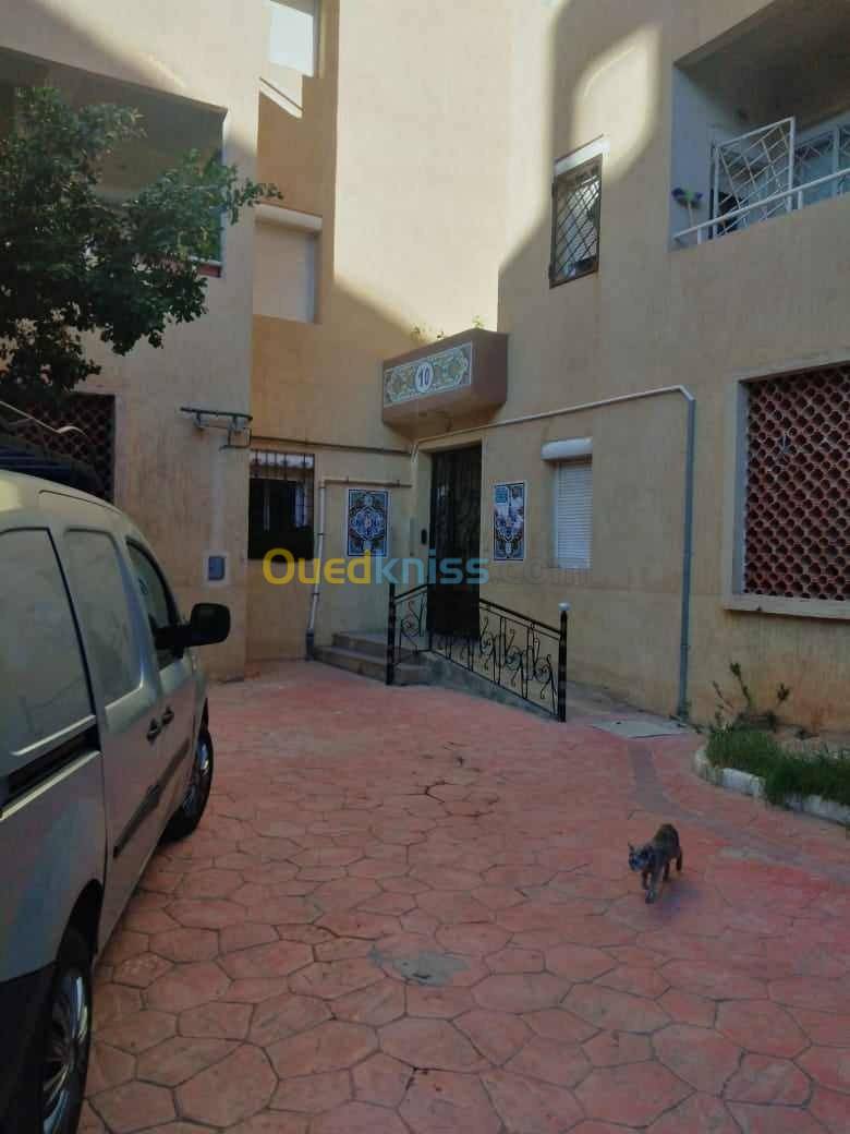 Location Appartement F4 Bordj El Bahri