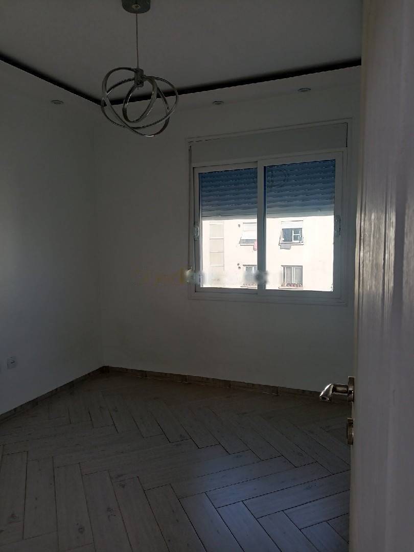 Location Appartement F3 El Harrach