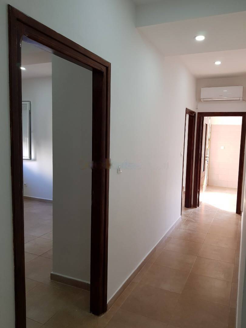 Location Appartement F3 Dely Ibrahim