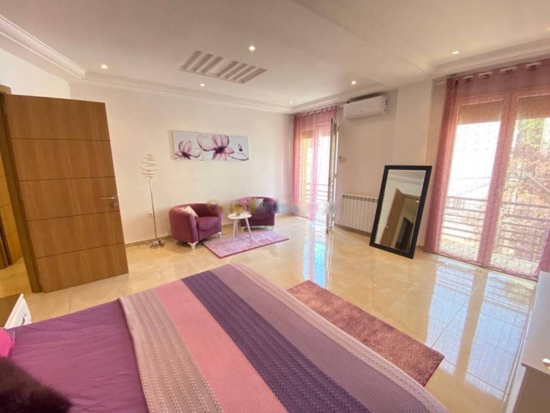 Location Appartement F5 Dely Ibrahim