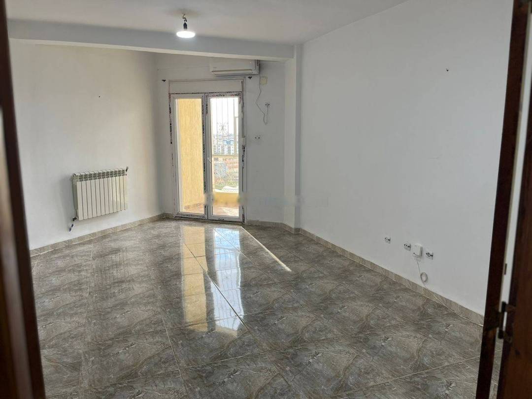 Location Appartement F4 Rouiba