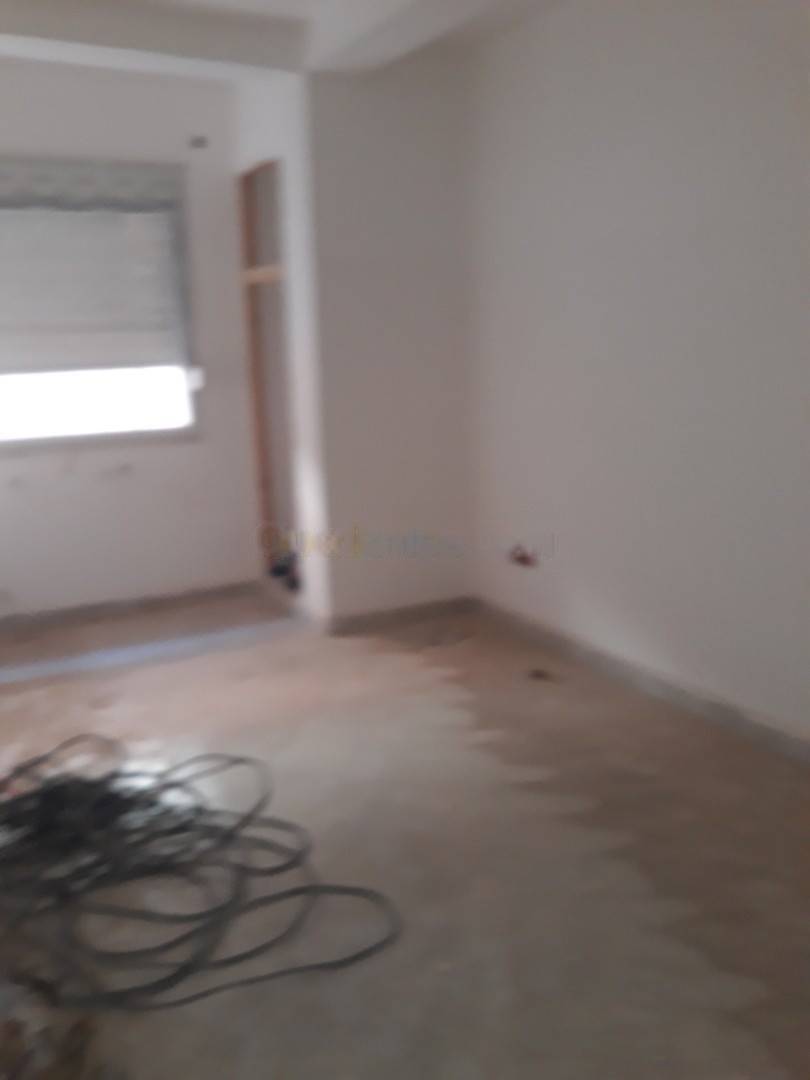 Location Appartement F2 Baraki