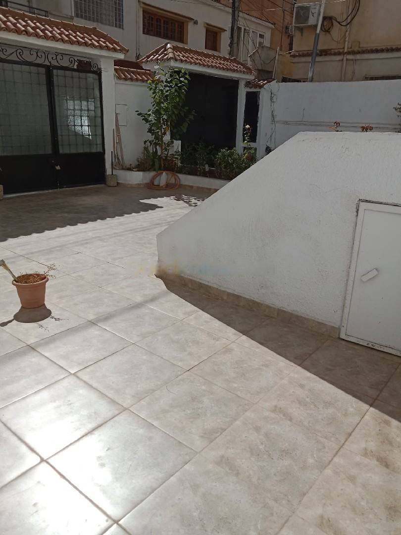 Vente Villa F6 Dely Ibrahim