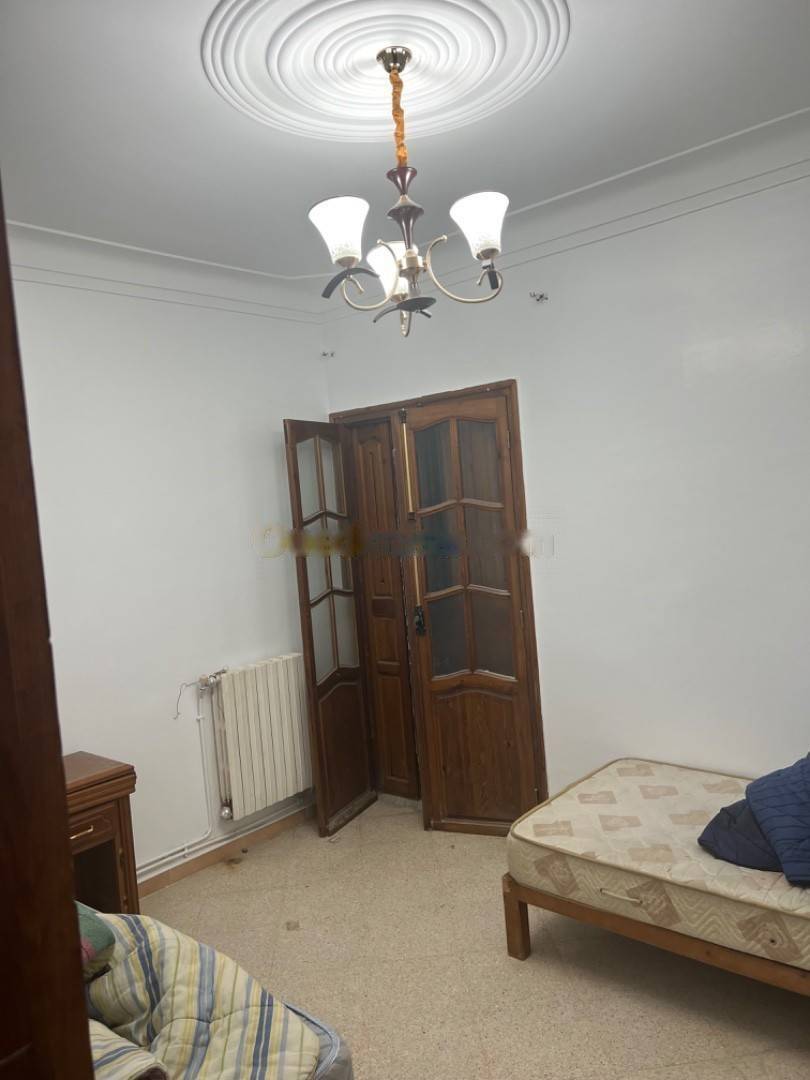 Location Appartement F4 Kouba