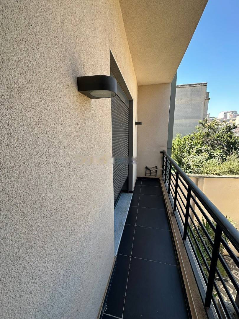 Location Appartement F5 Bir Mourad Rais