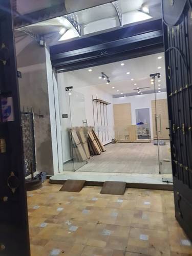 Location Local F1 Dely Ibrahim