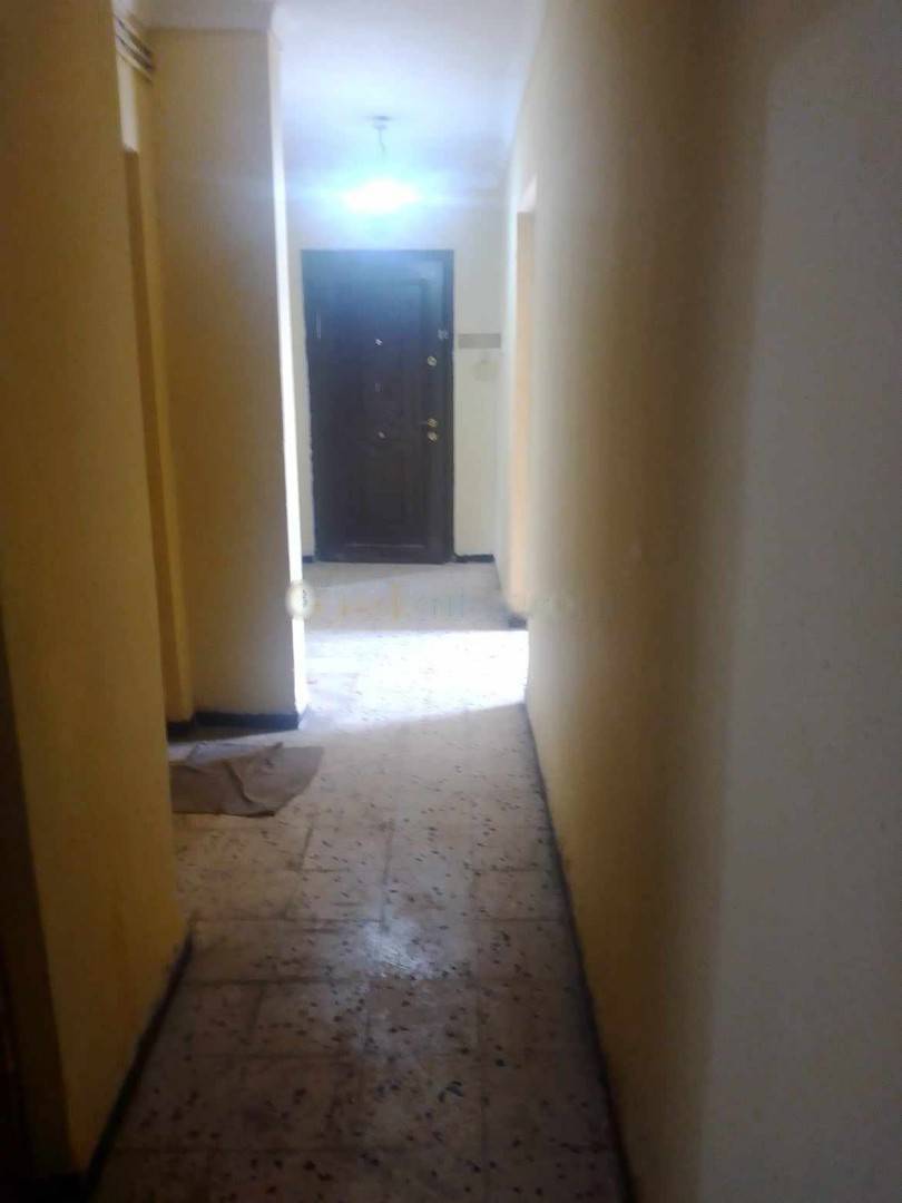 Location Appartement F5 Bab Ezzouar