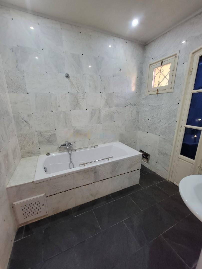 Vente Villa F7 Birkhadem