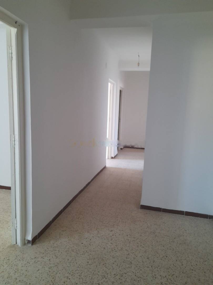 Location Appartement F4 Draria