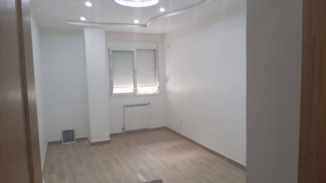 Vente Appartement F3 Souidania