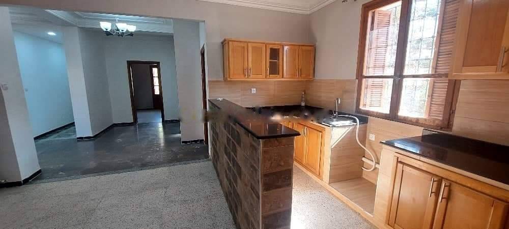 Location Niveau de villa F4 Dar El Beida