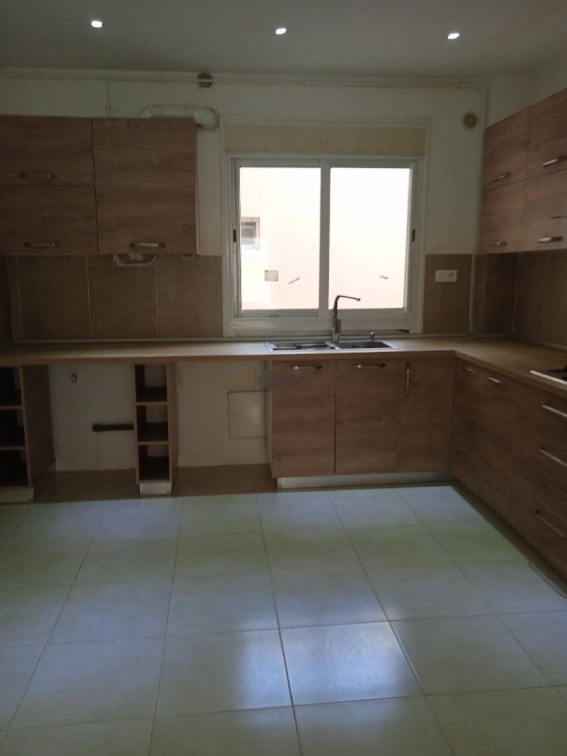 Vente Appartement F3 El Achour