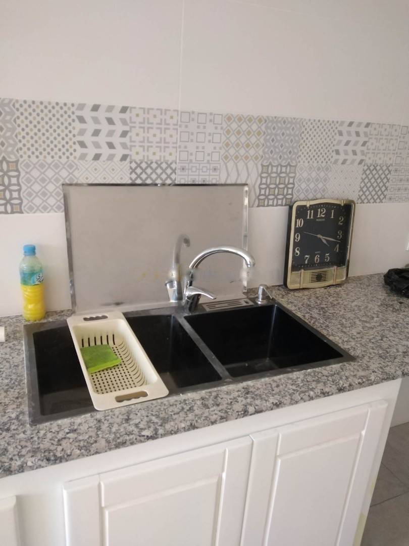 Location Appartement F3 El Mouradia