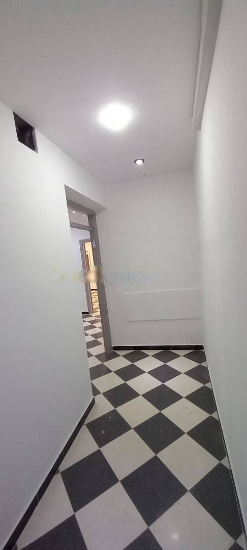 Location Niveau de villa F3 Douera