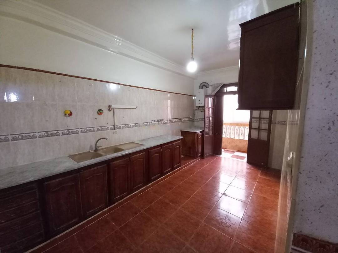 Location Niveau de villa F4 Bab Ezzouar