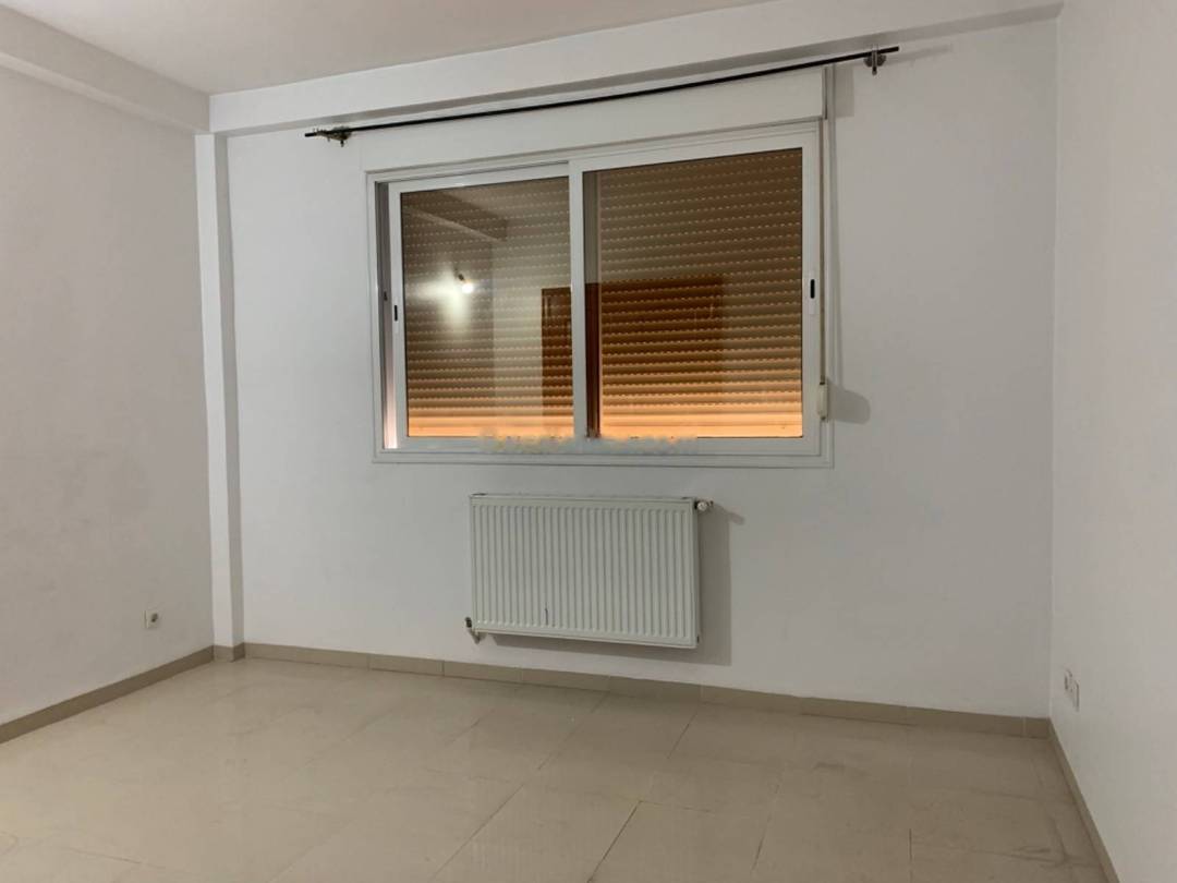 Location Appartement F3 El Achour