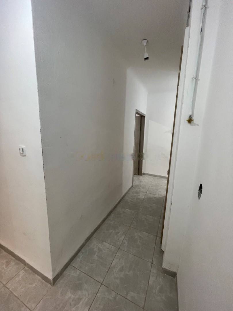 Location Appartement F3 Bordj El Bahri