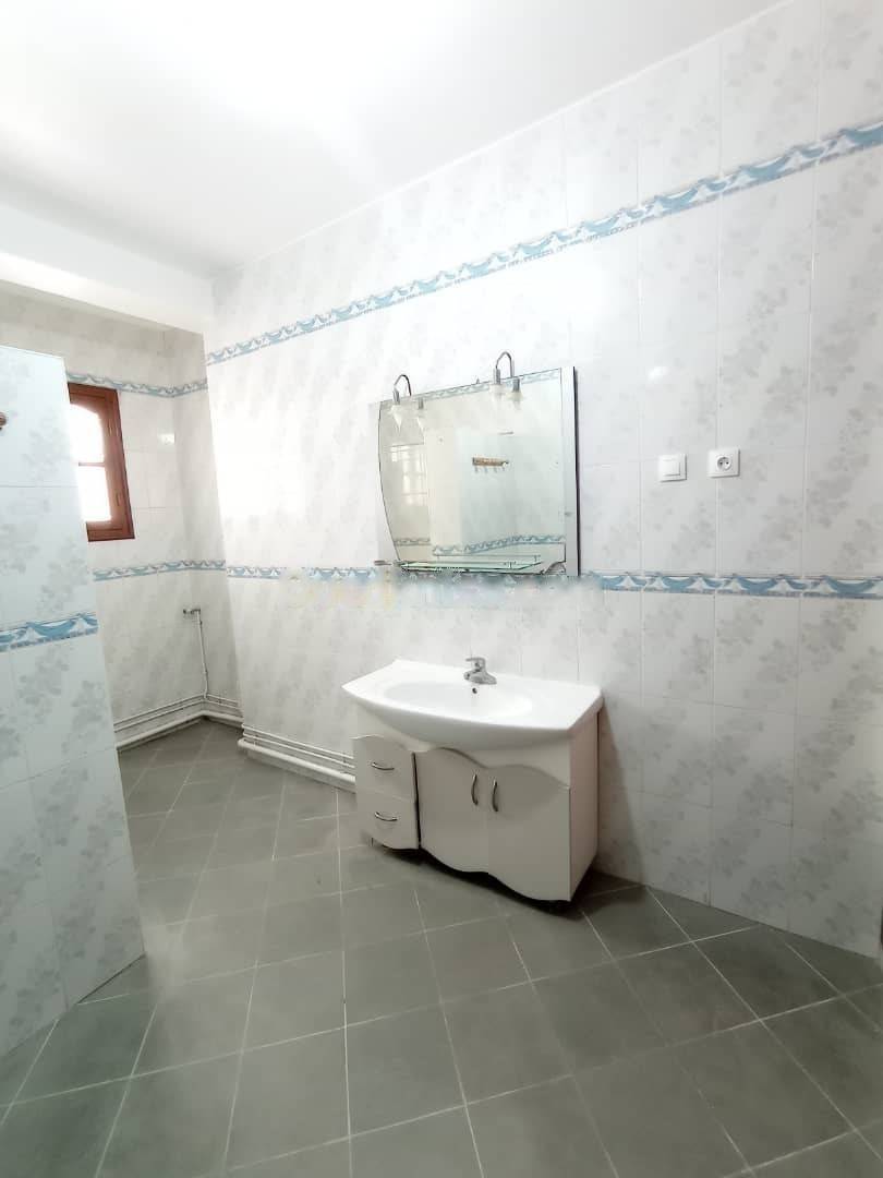 Location Appartement F5 Dar El Beida