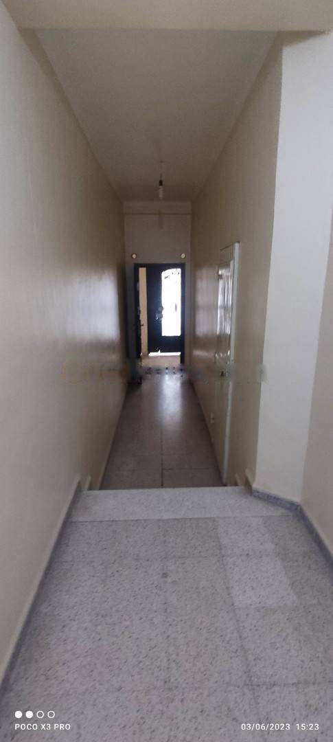 Location Niveau de villa F3 Bordj El Bahri