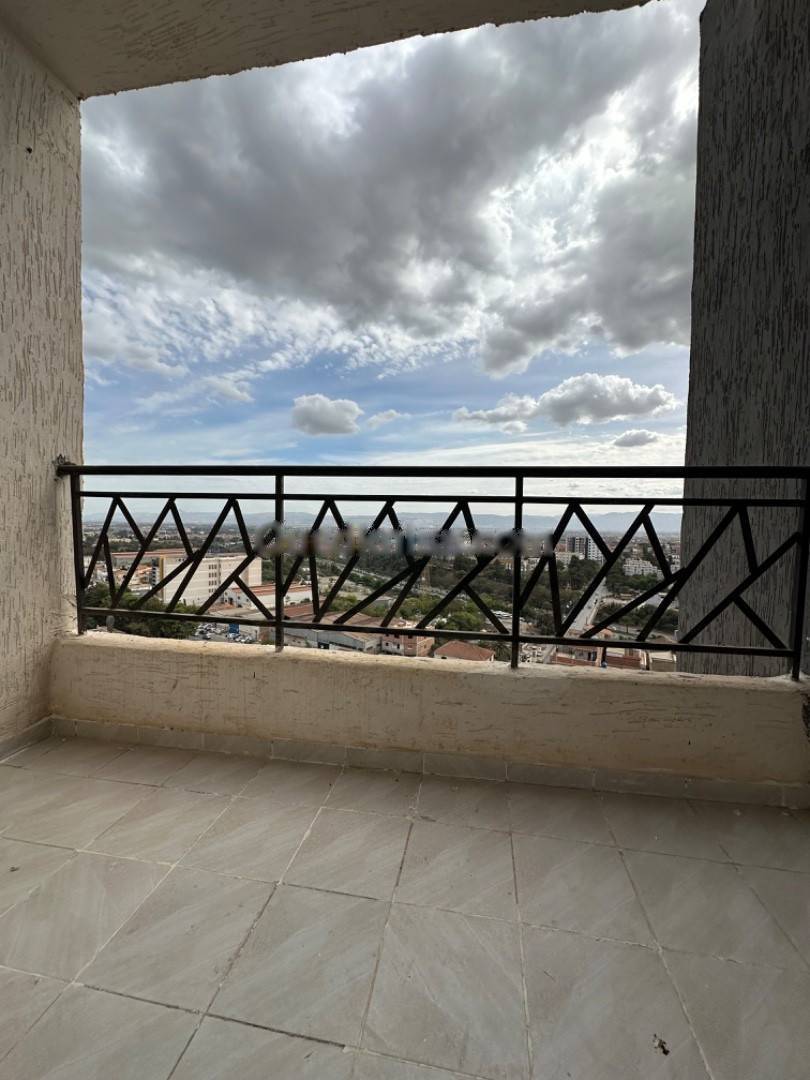 Location Appartement F4 Kouba