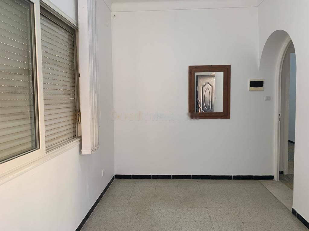 Location Appartement F5 Kouba