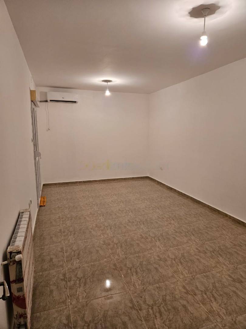 Location Appartement F4 Reghaia