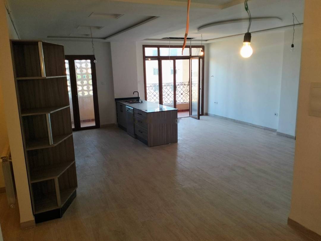 Location Appartement F4 Birkhadem