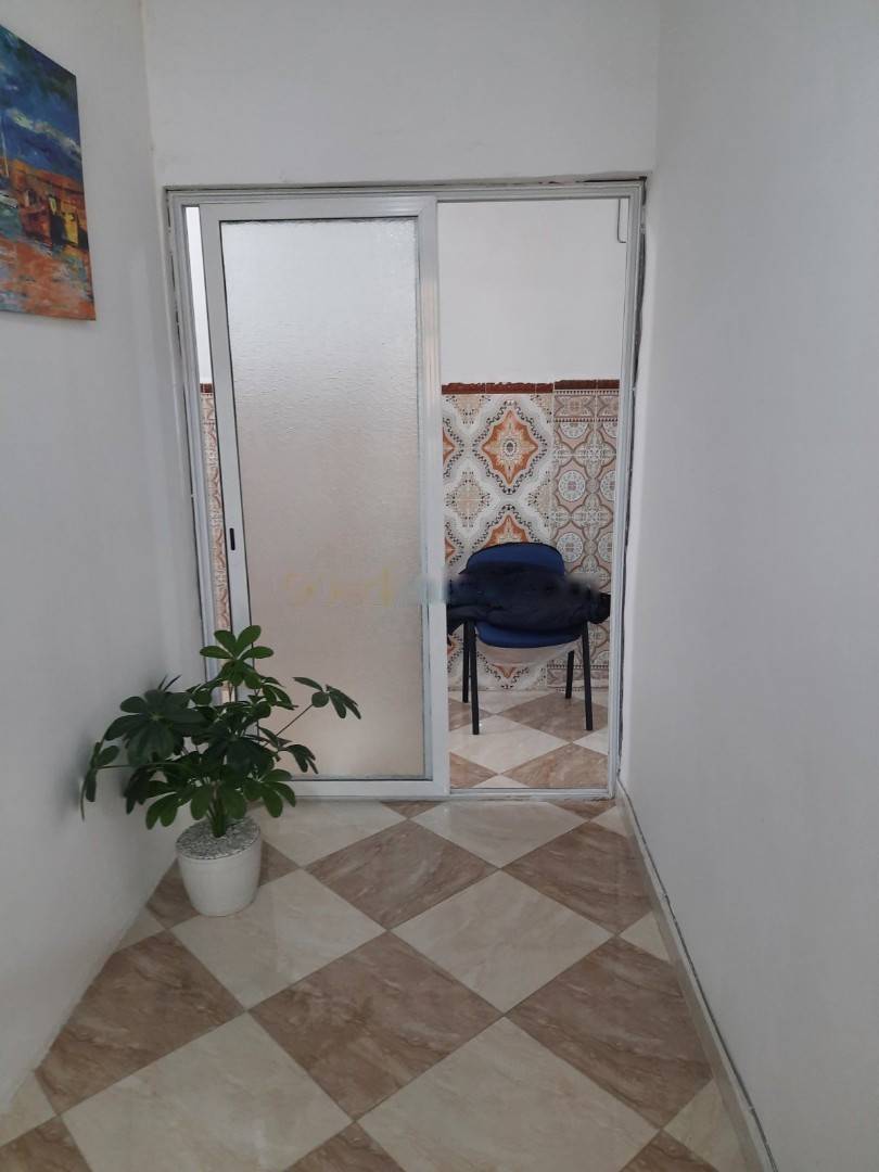 Location Niveau de villa F5 Kouba