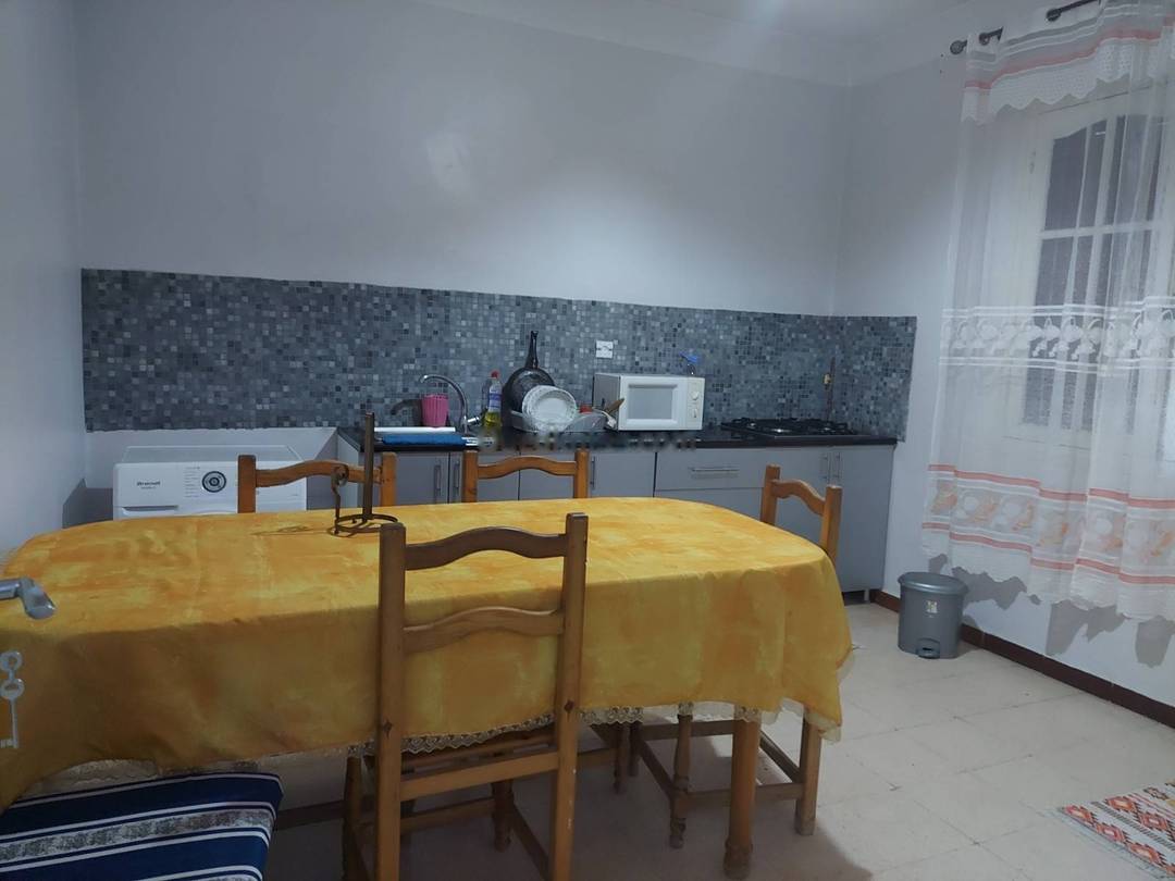 Location Niveau de villa F4 Ain Taya