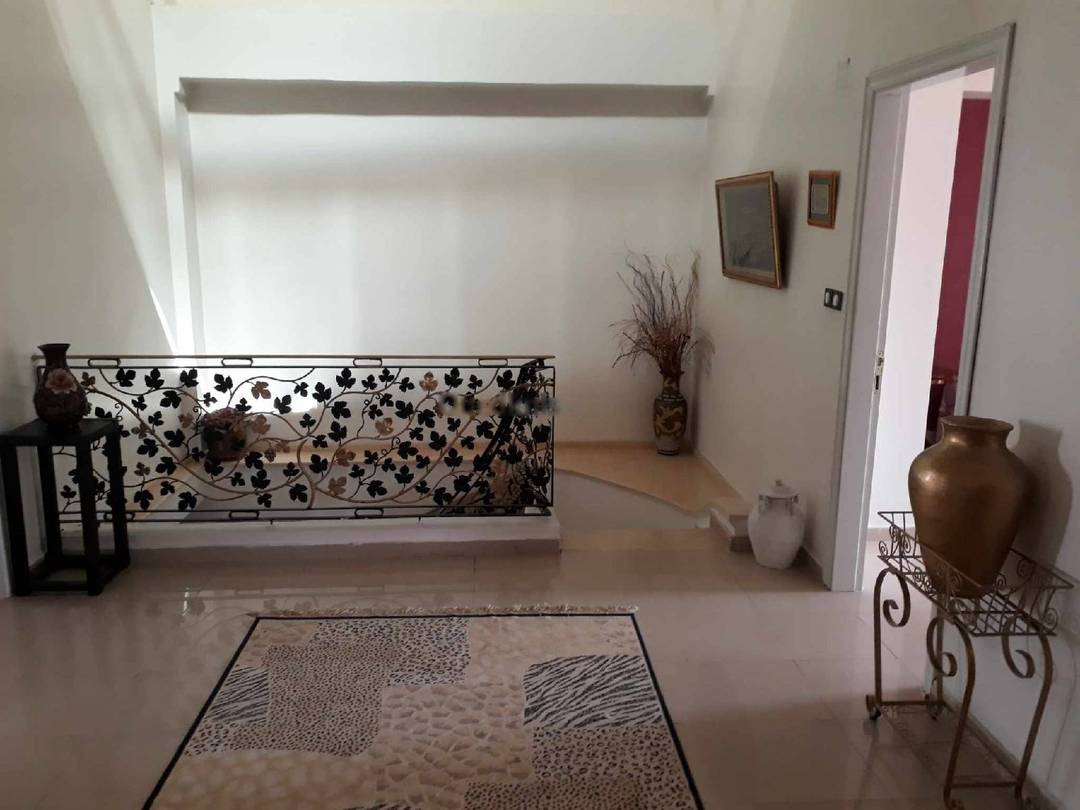 Location Appartement F5 El Achour