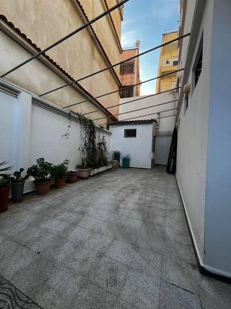 Location Appartement F1 Kouba