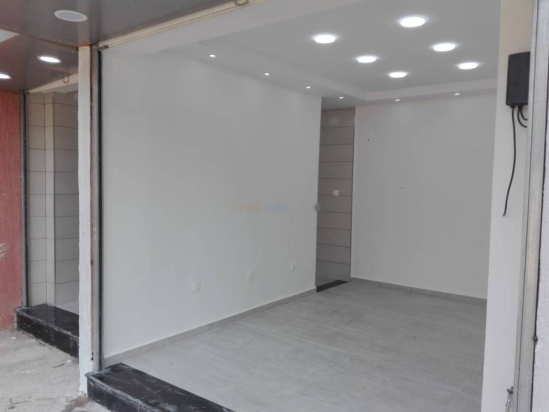 Location Local F2 Djasr Kasentina
