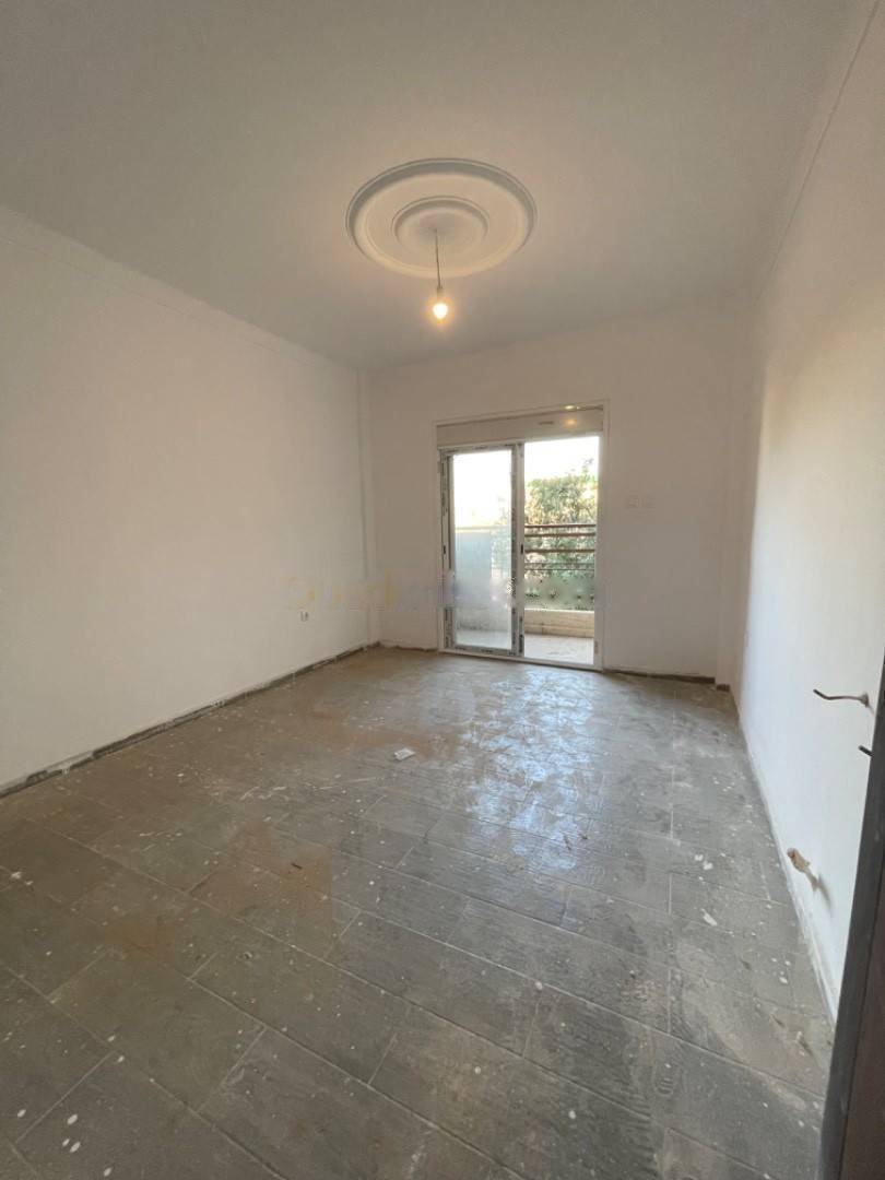 Vente Appartement F4 Saoula
