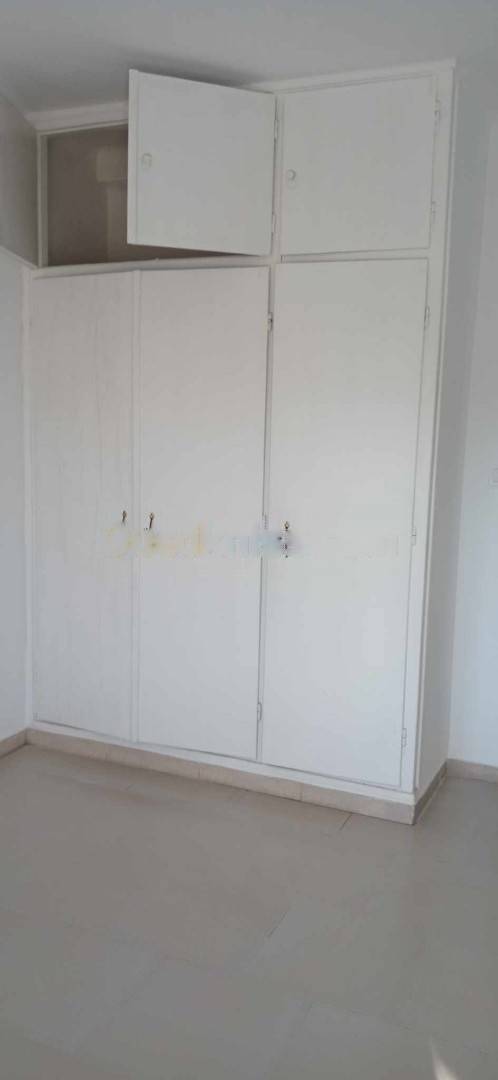 Location Appartement F4 Bir Mourad Rais