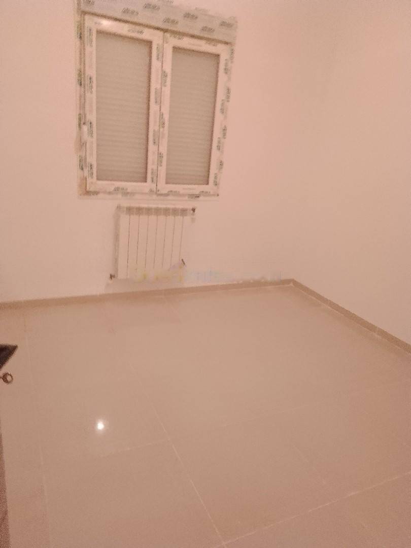Location Appartement F5 Kouba