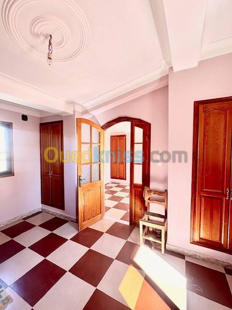 Vente Villa F9 Bordj El Bahri