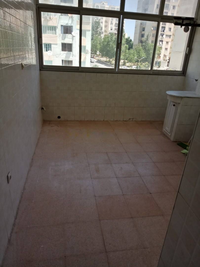 Location Appartement F3 Birkhadem