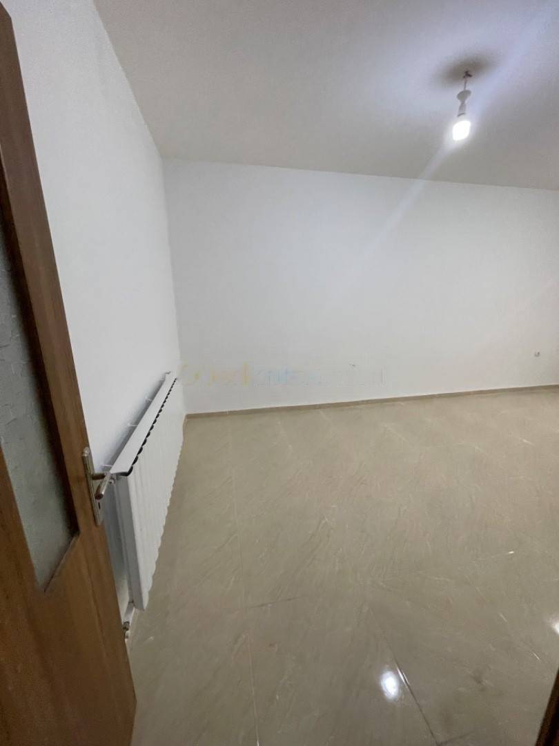 Location Appartement F4 Staoueli