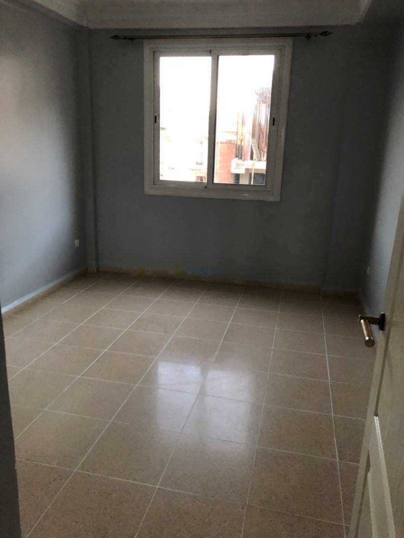 Location Appartement F3 Baba Hassen