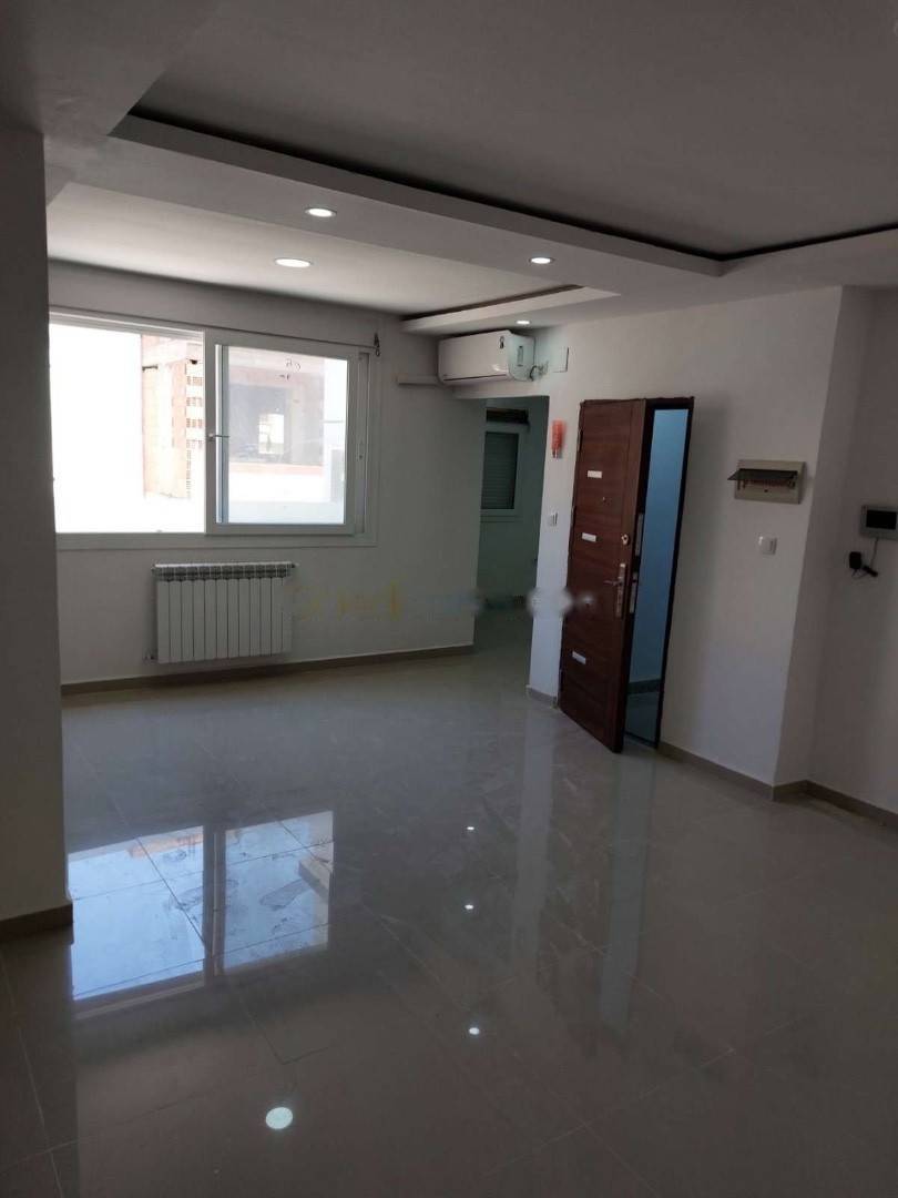 Vente Appartement F4 Zeralda