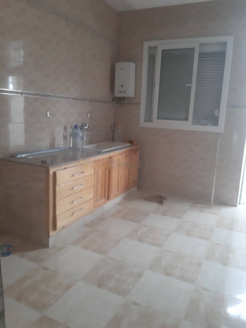 Location Appartement F5 Sidi M'Hamed